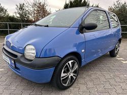 Blau Gebraucht 2006 Renault Twingo Elysee Kleinwagen | 3.199 € (Teuer)