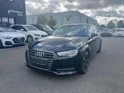 Schwarz Gebraucht 2016 Audi A3 Sportback Ambition Limousine | 11.700 € (Fairer Preis)