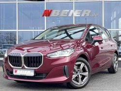 Piemont rot metallic Gebraucht 2024 BMW 218 Active Tourer Van / Kleinbus | 28.990 € (Superpreis)