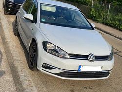 Weiß Gebraucht 2018 VW Golf VII Join Kleinwagen | 16.000 € (Teuer)
