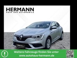 Grau Gebraucht 2019 Renault Mégane IV Life Limousine | 13.112 € (Fairer Preis)