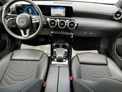 Grau Gebraucht 2019 Mercedes A180 Limousine | 17.499 € (Fairer Preis)