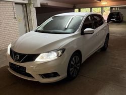 Weiß Gebraucht 2014 Nissan Pulsar Acenta Limousine | 5.490 € (Fairer Preis)