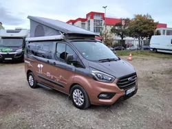 Grau Gebraucht 2021 Ford Transit Custom Nugget Van / Kleinbus | 48.500 € (Fairer Preis)
