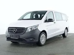 Arktikweiss Gebraucht 2023 Mercedes Vito Van / Kleinbus | 32.690 € (Fairer Preis)