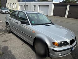 Silber Gebraucht 2004 BMW 316 Limousine | 3.300 € (Fairer Preis)