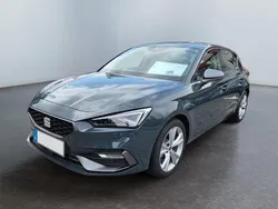 Modra blau uni/blau Neu 2025 Seat Leon FR Limousine | 32.900 € (Fairer Preis)