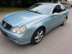 Blau Gebraucht 2004 Mercedes CLK200 Avantgarde | 3.999 € (Guter Preis)