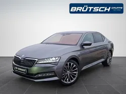 Graphitegrau metallic Gebraucht 2023 Skoda Superb LAURIN & KLEMENT Limousine | 41.480 € (Superpreis)