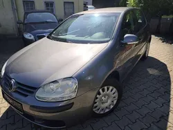 Unitedgrey metallic Gebraucht 2005 VW Golf IV Trendline Kleinwagen | 1.300 € (Superpreis)