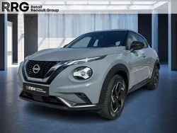 Ceramic grey Gebraucht 2024 Nissan Juke N-Connecta SUV | 17.889 € (Guter Preis)