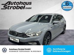 Grau Gebraucht 2024 VW Passat Elegance Kombi | 43.990 €