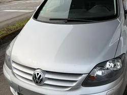 Silber Gebraucht 2008 VW Golf Plus Cross Comfortline Van / Kleinbus | 5.200 € (Fairer Preis)
