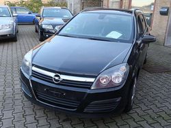 Schwarz Gebraucht 2006 Opel Astra Edition Kombi | 1.950 € (Fairer Preis)