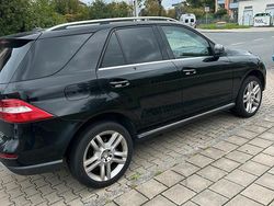 Schwarz Gebraucht 2012 Mercedes ML350 SUV | 18.100 € (Guter Preis)