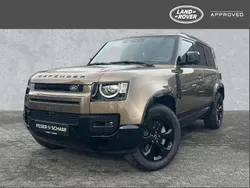 Braun Gebraucht 2025 Land Rover Defender SE Dynamic SUV | 88.750 € (Guter Preis)