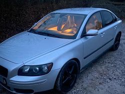 Silber Gebraucht 2004 Volvo S40 Limousine | 2.400 € (Etwas zu teuer)