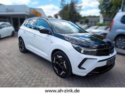 Weiß Gebraucht 2023 Opel Grandland X GSe SUV | 30.700 € (Teuer)