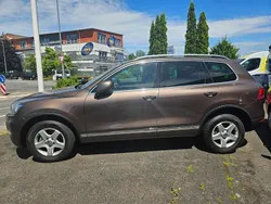 Braun Gebraucht 2011 VW Touareg SUV | 9.990 € (Etwas zu teuer)