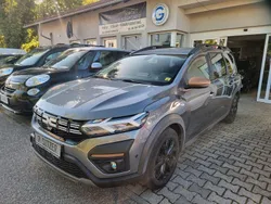 Grau Gebraucht 2023 Dacia Jogger Extreme Kombi | 17.900 € (Fairer Preis)