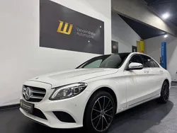 Weiß Gebraucht 2019 Mercedes C200 Avantgarde Limousine | 21.400 € (Teuer)