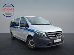 Silber Gebraucht 2020 Mercedes Vito Van / Kleinbus | 22.890 € (Guter Preis)