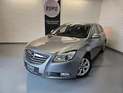 Silber Gebraucht 2013 Opel Insignia Active Kombi | 7.600 € (Fairer Preis)