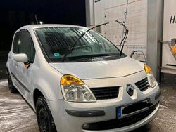 Silber Gebraucht 2005 Renault Modus Van / Kleinbus | 1.200 € (Fairer Preis)