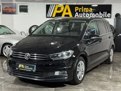 Schwarz Gebraucht 2015 VW Touran Highline Van / Kleinbus | 13.499 € (Etwas zu teuer)