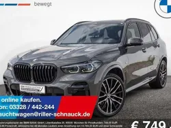 Grau Gebraucht 2022 BMW X5 Performance SUV | 59.950 € (Fairer Preis)