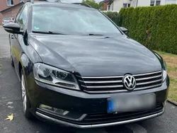 Schwarz Gebraucht 2013 VW Passat Comfortline Kombi | 7.999 € (Fairer Preis)