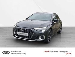 Grau Gebraucht 2024 Audi A3 Sportback Advanced Plus Limousine | 31.699 € (Guter Preis)
