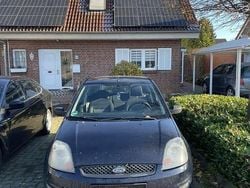 Blau Gebraucht 2005 Ford Fiesta Viva X Kleinwagen | 800 € (Superpreis)