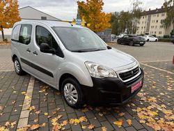 Silber Gebraucht 2017 Peugeot Partner Comfort plus Van | 5.900 € (Fairer Preis)