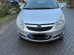 Silber Gebraucht 2007 Opel Corsa Limousine | 777 € (Guter Preis)