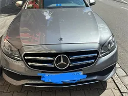Grau Gebraucht 2019 Mercedes E300 Limousine | 28.000 € (Fairer Preis)