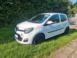 Weiß Gebraucht 2012 Renault Twingo Expression Kleinwagen | 3.990 € (Fairer Preis)