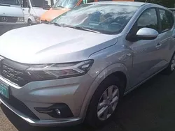Silber grau Gebraucht 2021 Dacia Sandero Essentiel Kleinwagen | 9.999 € (Superpreis)