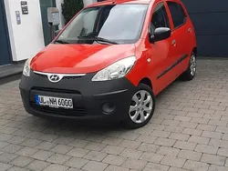 Rot Gebraucht 2010 Hyundai i10 Kleinwagen | 1.900 €