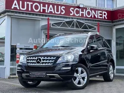 Schwarz Gebraucht 2011 Mercedes ML350 SUV | 15.950 € (Guter Preis)