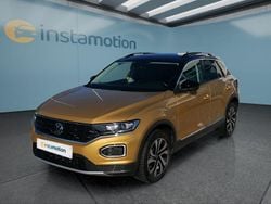 Gelb Gebraucht 2021 VW T-Roc SUV | 25.649 € (Fairer Preis)