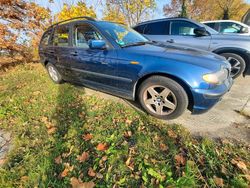 Blau Gebraucht 2003 BMW 316 Kombi | 1.700 €