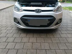 Silber Gebraucht 2015 Hyundai i10 Kleinwagen | 5.200 € (Guter Preis)