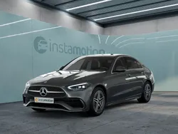 Grau Gebraucht 2024 Mercedes C300e Limousine | 43.685 € (Fairer Preis)