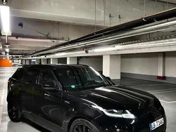 Schwarz Gebraucht 2018 Land Rover Range Rover Velar R-Dynamic SUV | 34.500 € (Teuer)