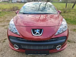 Rot Gebraucht 2007 Peugeot 207 CC Sport Cabrio | 3.100 € (Etwas zu teuer)