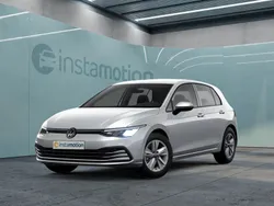 Silber Gebraucht 2024 VW Golf VIII Life Limousine | 26.040 € (Fairer Preis)