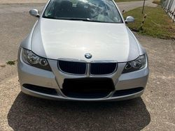 Silber Gebraucht 2006 BMW 318 Limousine | 6.000 € (Fairer Preis)