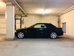 Schwarz Gebraucht 2003 BMW 320 Cabriolet Basis Cabrio | 12.490 € (Teuer)