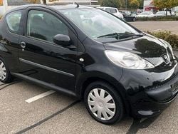 Gebraucht 2008 Peugeot 107 Kleinwagen | 2.900 € (Guter Preis)
